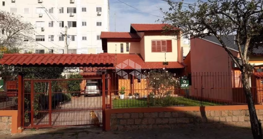 Crédito Real Vende. Casa de 3 dormitórios