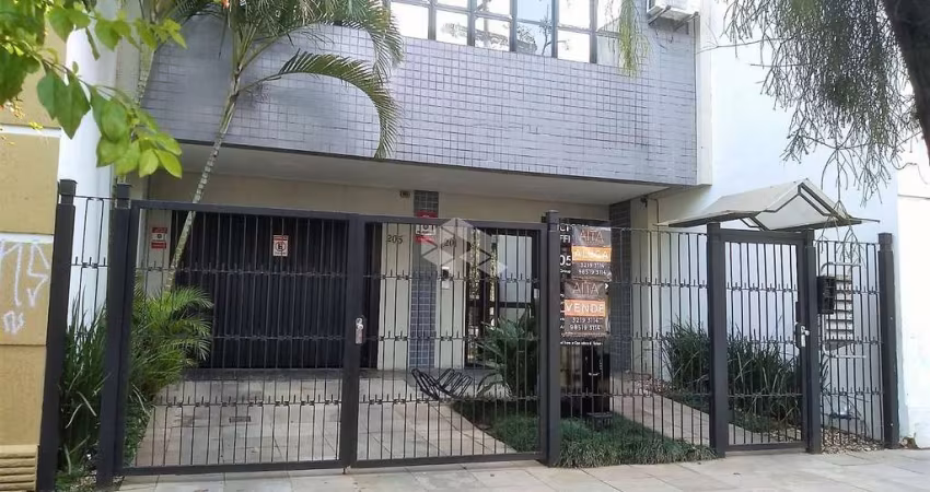 Crédito Real vende ótima sala comercial. Excelente localização, entre Érico Veríssimo e Azenha.
