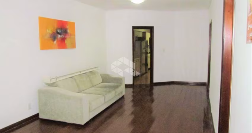 Casa Tradicional Disponível para Venda - Jardim São Pedro, Porto Alegre