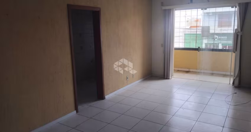 Apartamento amplo com dois dormitórios no bairro São Geraldo, Porto Alegre/RS