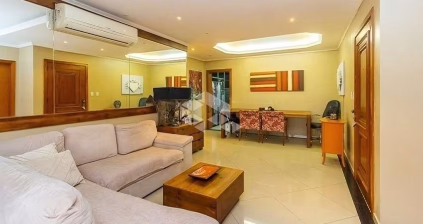 Apartamento 3 dormitórios suíte e 2 vagas, Vila Ipiranga em Porto Alegre