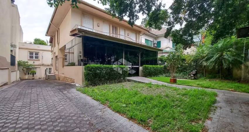 Casa comercial completa com edícula no coração do bairro petrópolis