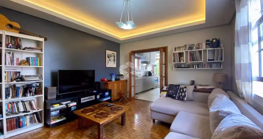Apartamento à venda com 2 quartos 81 m² no bairro menino deus em porto alegre.