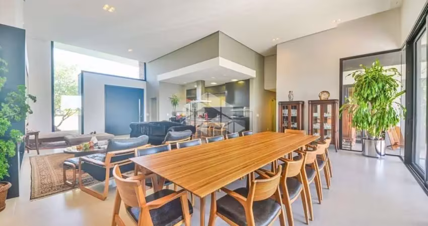Casa em condominio com 4 dormitório(s), 342 m² no bairro terraville em porto alegre