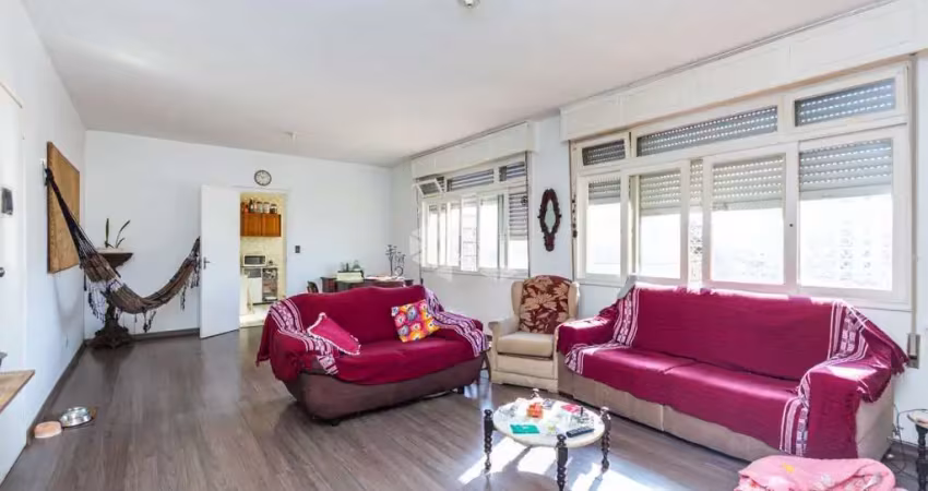 Apartamento de 3 dormitórios 118 privativo com vaga .