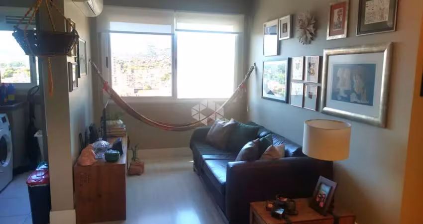 Apartamento 2 dormitórios, com 1 vaga coberta e escriturada no bairro santana