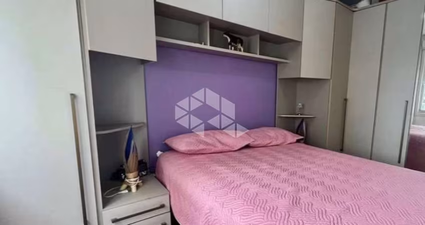 Apartamento semi mobiliado 2 dormitorio e vaga escriturada a venda no bairro Partenon.