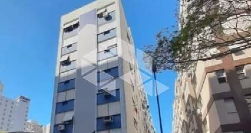 APARTAMENTO DE 2 DORMITÓRIOS 1 SUÍTE NA DUQUE DE CAXIAS E VAGA ESCRITURADA.