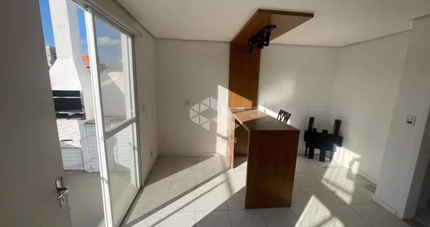 Cobertura 2 dormitórios e vaga escriturada e elevador à venda, cidade baixa !!!
