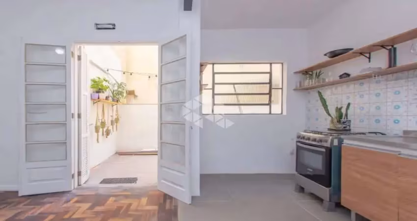 Apartamento garden totalmente reformado a 2 minutos do parque farroupilha