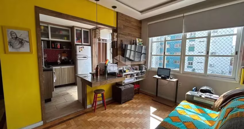 Apto dois dormitórios, com elevador. bairro farroupilha