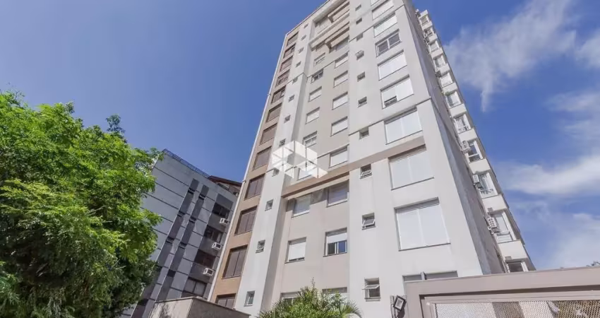 Apartamento com 3 dormitórios 1 suíte  e 2 vagas em andar alto, no petrópolis