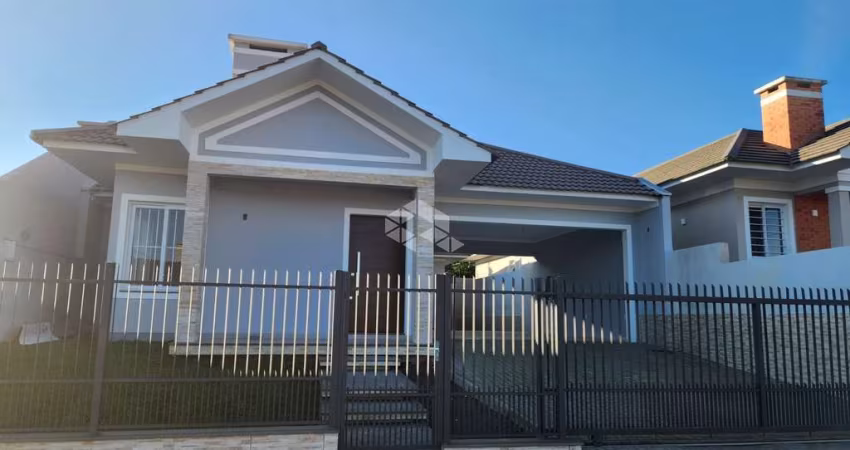 Casa de 3 dormitórios a venda no loteamento Estância Jardim