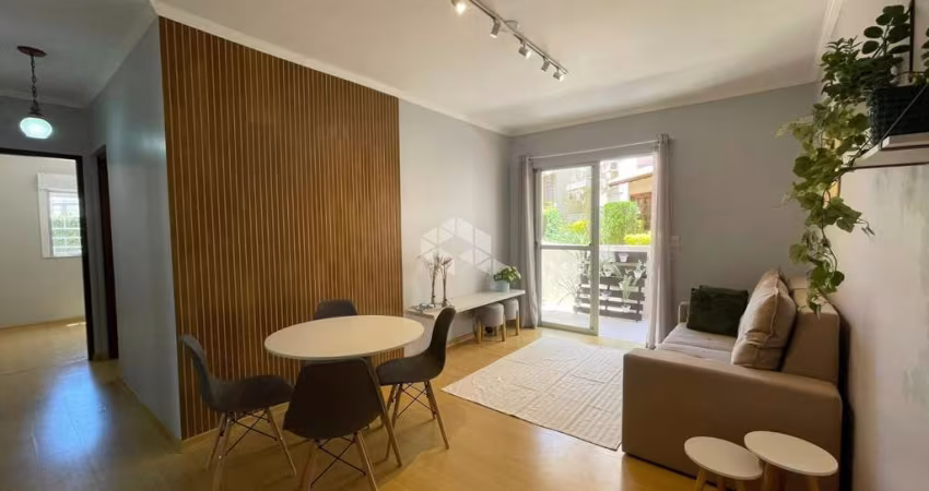 Apartamento central com 3 dormitórios