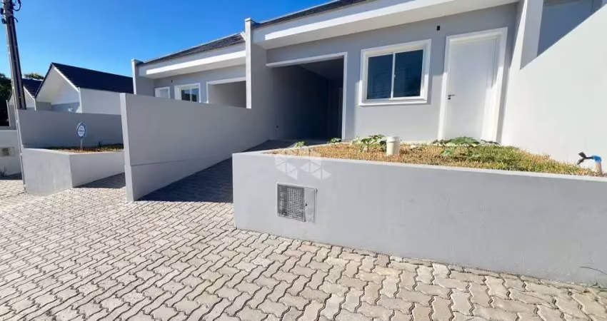 Casa geminada à venda com 2 dormitórios no bairro esmeralda