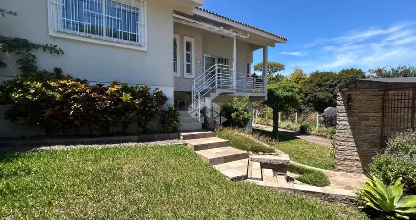 Casa de 3 dormitórios com uma área de 1.266 m² de terreno no bairro higienópolis.