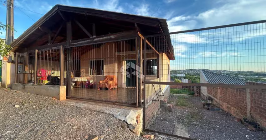 Casa com 2 quartos à venda na Travessa Itai, 517, Arroio Grande, Santa Cruz do Sul