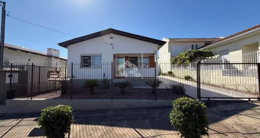 Casa com 3 quartos à venda na Presidente Prudente de Moraes, 352, Goiás, Santa Cruz do Sul