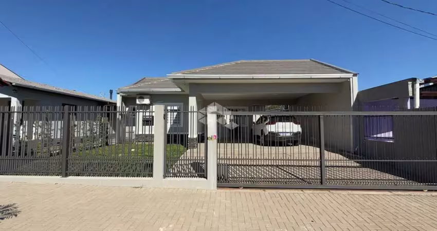 Casa com 3 quartos à venda na José Aloysio Jacobs, 0113, São João, Santa Cruz do Sul