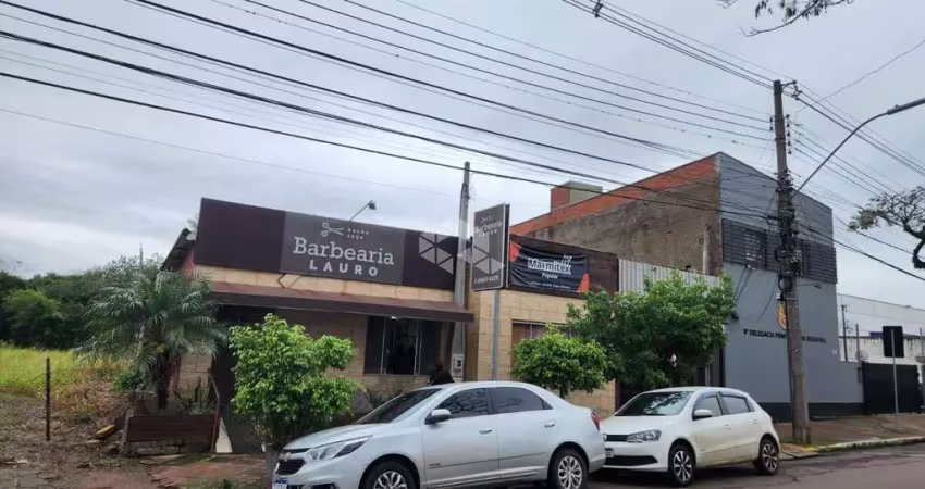 Casa comercial com 3 salas à venda na Avenida Independência, 815, Avenida, Santa Cruz do Sul