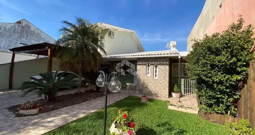 Casa com 4 quartos à venda na Intendente Koelzer, 810, Araçá, Vera Cruz