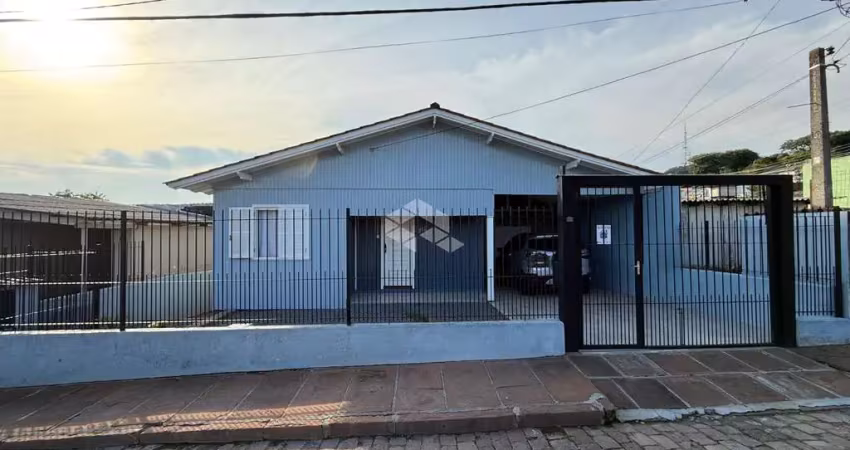 Casa com amplo quintal e 03 dormitórios - arroio grande!