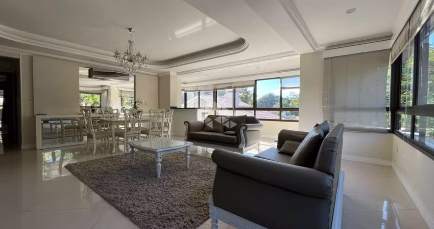 APARTAMENTO CENTRAL COM 03 DORMITÓRIOS