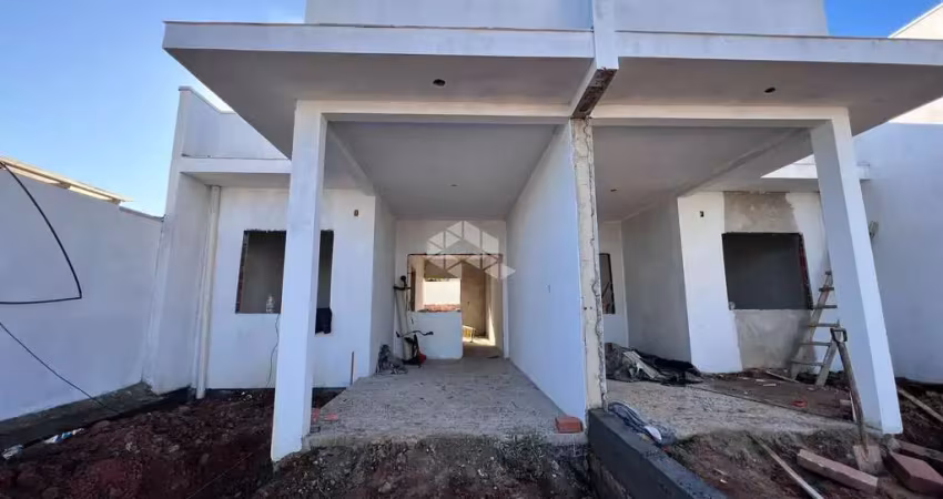 Casa geminada em construção com 2 dormitórios no bairro esmeralda