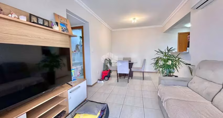 Apartamento com 2 dormitórios, sendo 1 suíte, no centro de santa cruz do sul!