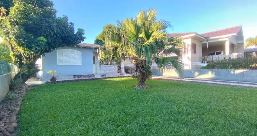 Casa com 3 dormitórios e pátio grande em santa cruz do sul