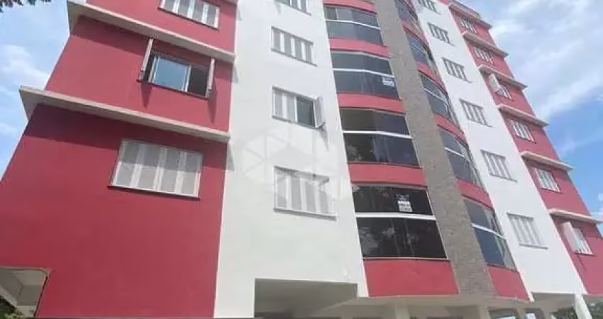Amplo apartamento com vista limpa no bairro pé de plátano