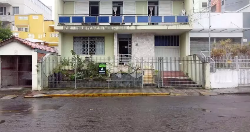 Casa com 5 quartos à venda na Rua Doutor Pantaleão, 49, Centro, Santa Maria
