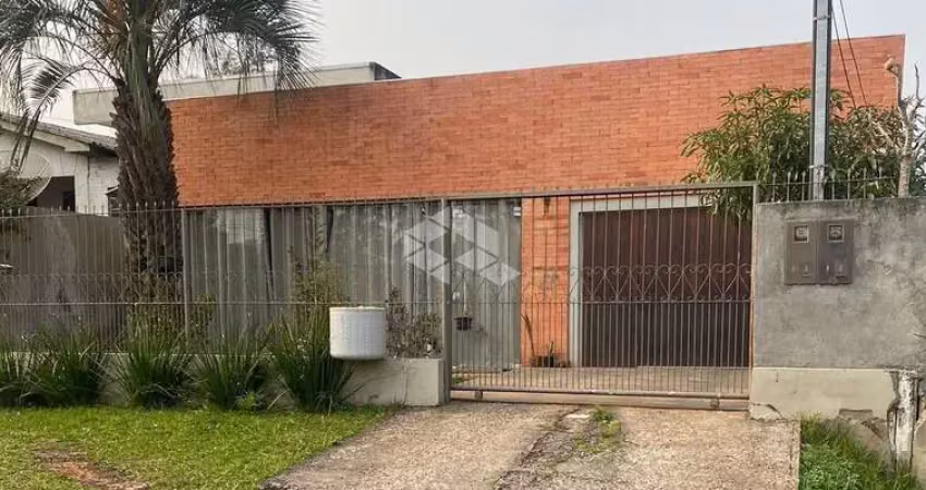 Casa com 2 quartos à venda na Rua Aron Fischmann, 459, Dom Antônio Reis, Santa Maria