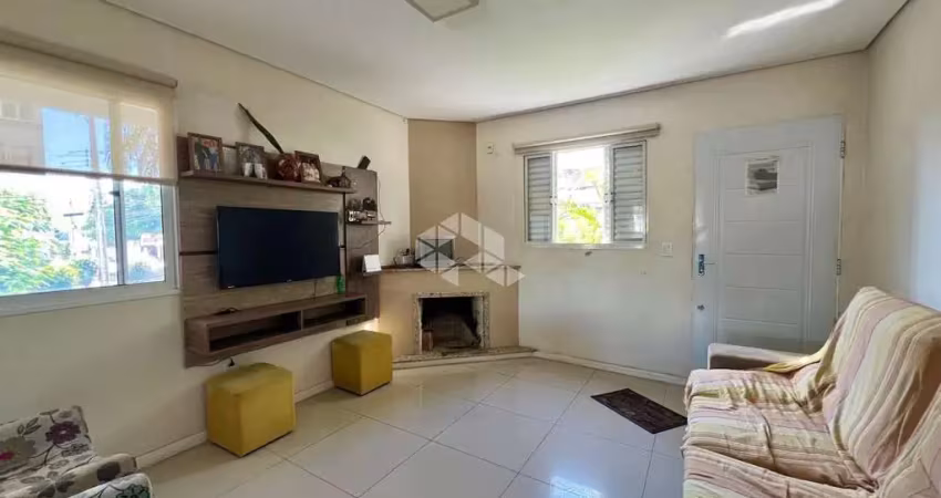 Vende-se sobrado com 4 kit nets e 3 apartamentos próximo a unifra