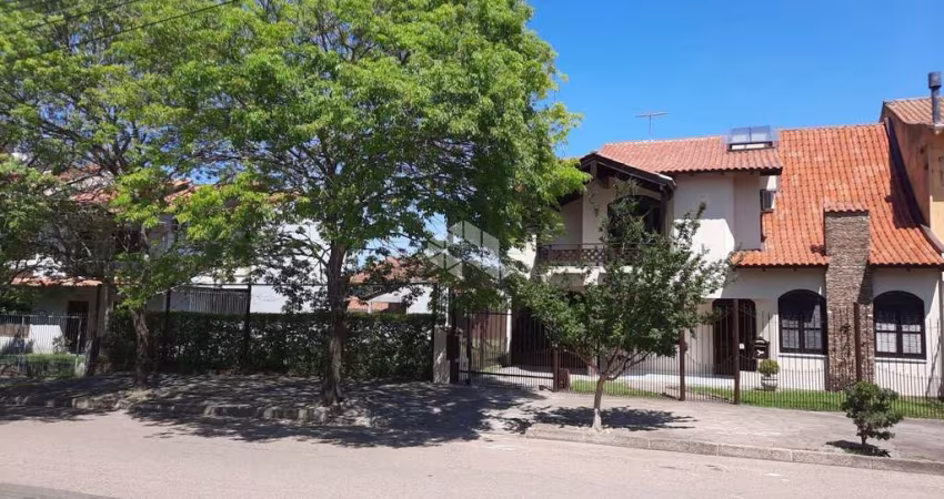 Casa com 287 m² e 5 quartos à venda no Jardim Itu