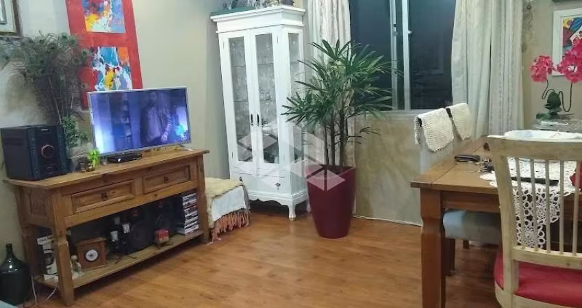 Apartamento com 35 m² e 1 quarto à venda no bairro Partenon