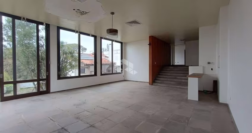 Casa com 528 m² e 4 quartos à venda na Vila Assunção.