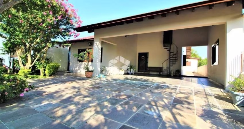 Casa com 283m² com 4 quartos à venda no Belem Novo
