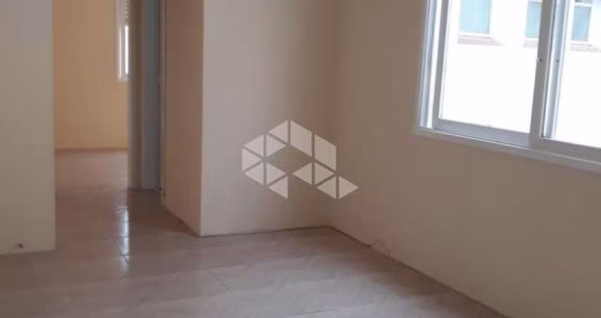 Apartamento com 3 quartos à venda na Azenha.