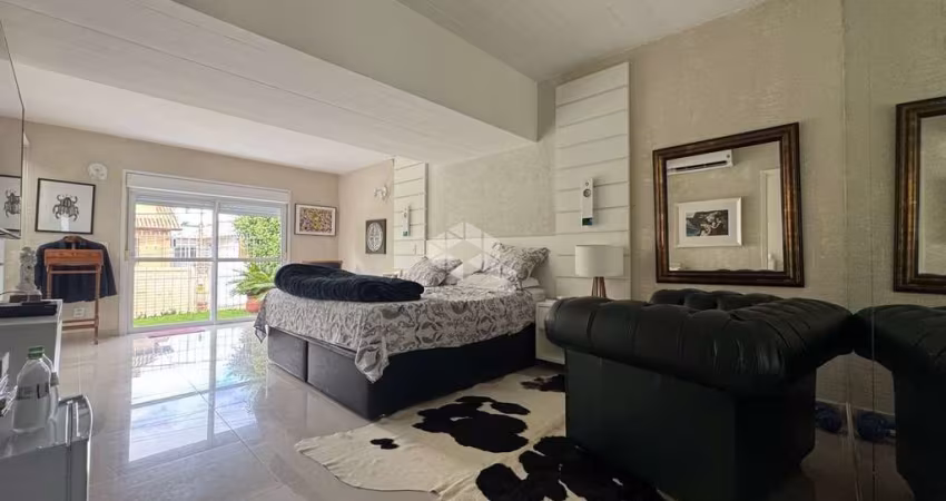 Casa com 305m² e 3 quartos à venda no bairro Três Figueiras