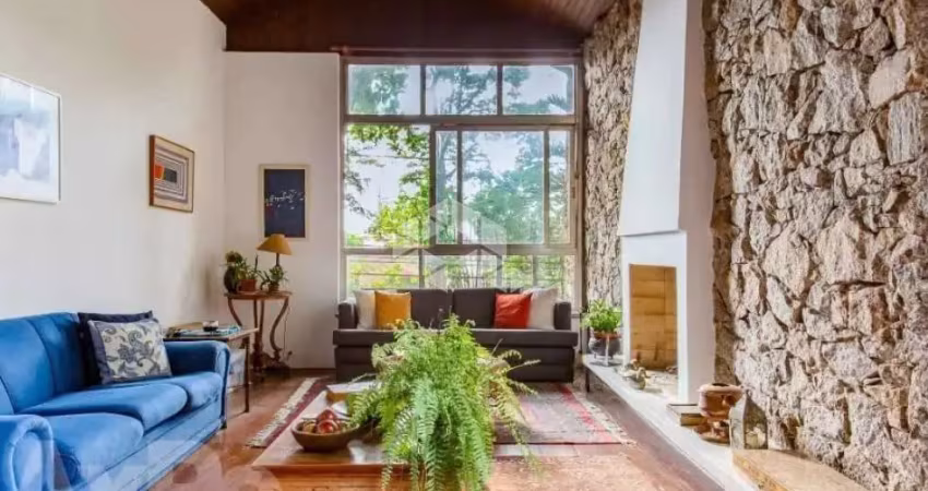 Casa com 3 quartos à venda na Rua Vitorino de Carvalho, 428, Vila Madalena, São Paulo