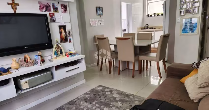 APARTAMENTO NO BAIRRO BOM ABRIGO, EM FLORIANÓPOLIS, SC, SEMI-MOBILIADO, 02 DORMITÓRIOS, E 01 VAGA DE GARAGEM.
