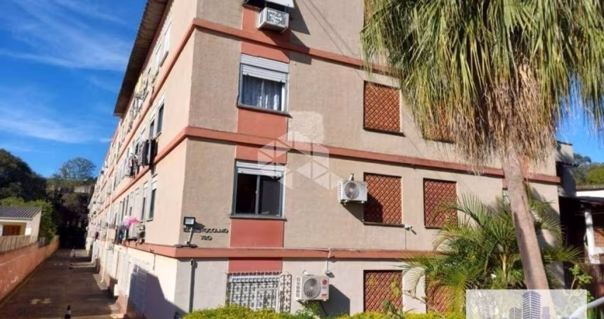 OPORTUNIDADE - APARTAMENTO DE 01 DORMITÓRIO NO BAIRRO GLÓRIA.
