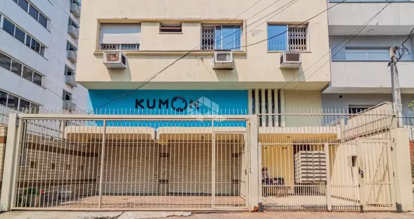 Apartamento 3 dormitórios, desocupado, na auxiliadora