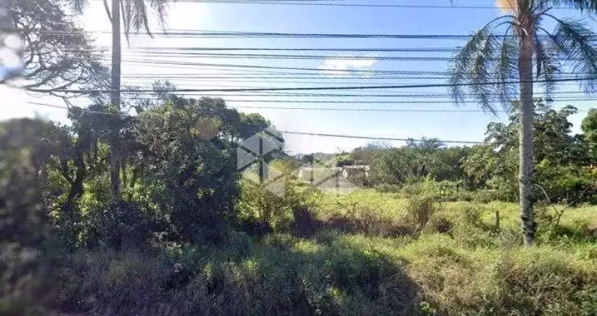 Terreno à venda na Avenida Edgar Pires de Castro, 550, Hípica, Porto Alegre