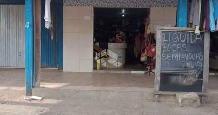 Casa espaçosa com 03 dormitórios no Bairro Aparecida Alvorada.