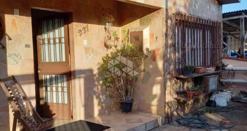 Casa de 04 dormitórios / Sumaré em Alvorada.