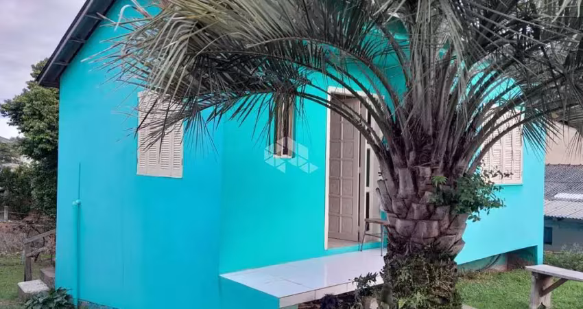Casa com 2 quartos à venda na Graciliano Ramos, 474, Santa Isabel, Viamão