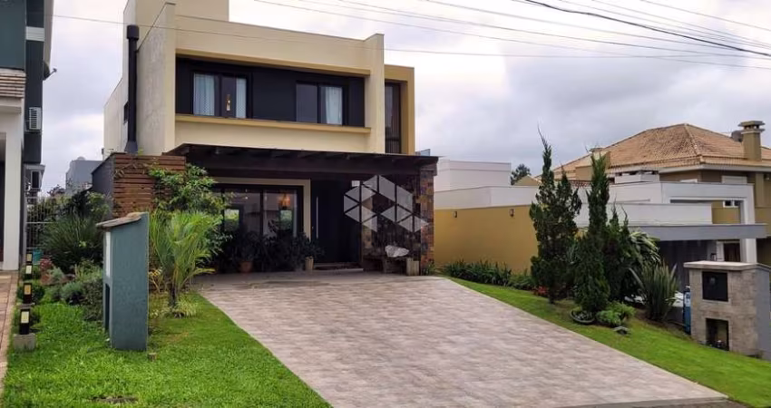 Casa de Luxo á venda em Condomínio Exclusivo em Viamão.