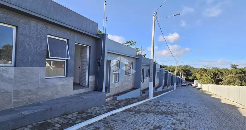 Casa com 2 quartos à venda na Estrada Bérico José Bernardes, 858, São Tomé, Viamão